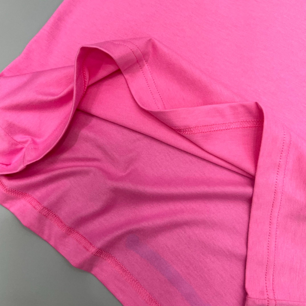 クロムハーツ「Chrome Hearts」ドーパミンカラー リミテッドTシャツ