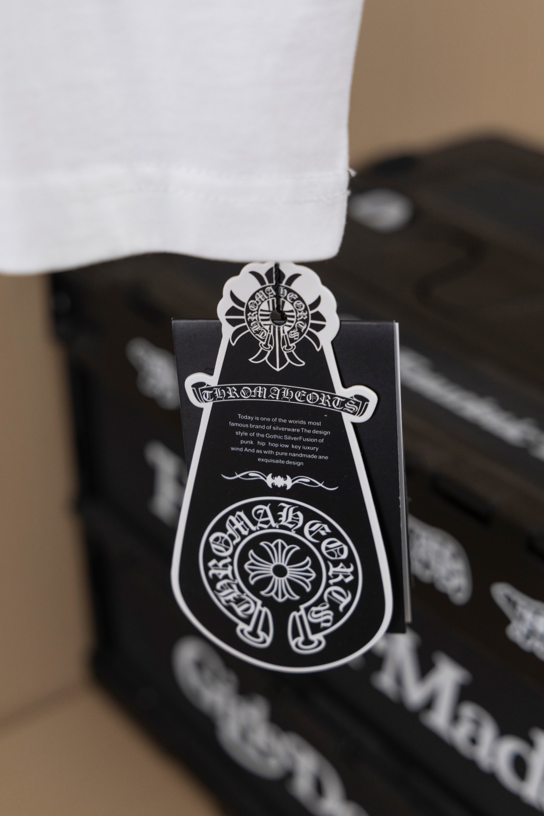 クロムハーツ「Chrome Hearts」サンスクリットホースシュー パッチワークTシャツ