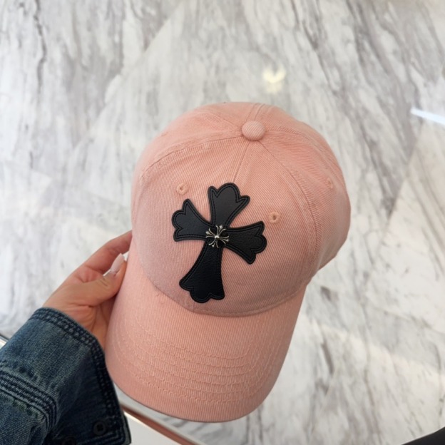 クロムハーツ「Chrome Hearts」ディストレスド スナップバック キャップ