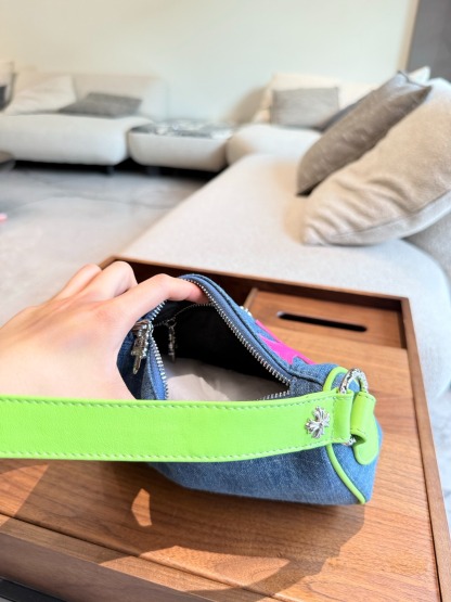 クロムハーツ「Chrome Hearts」デニムパッチナゲット ショルダーバッグ