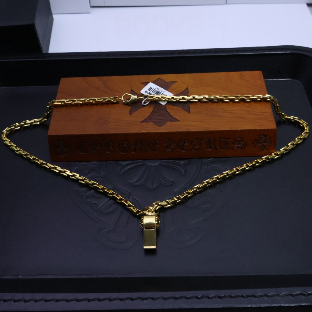 クロムハーツ「Chrome Hearts」ゴールドクロス ネックレス