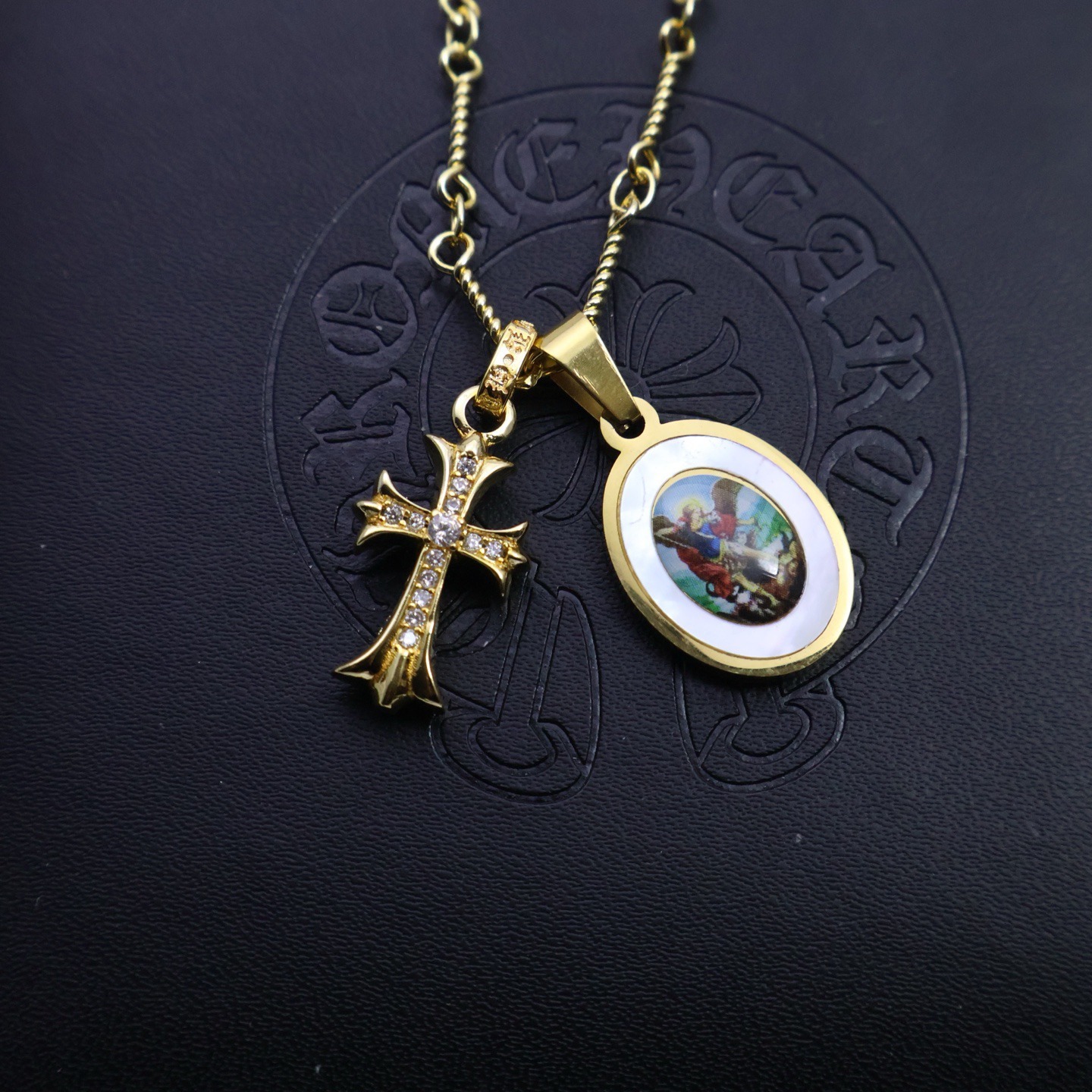 クロムハーツ「Chrome Hearts」ヴィンテージクロス&フラワー ペンダントネックレス