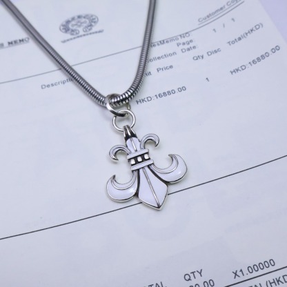 クロムハーツネックレスです