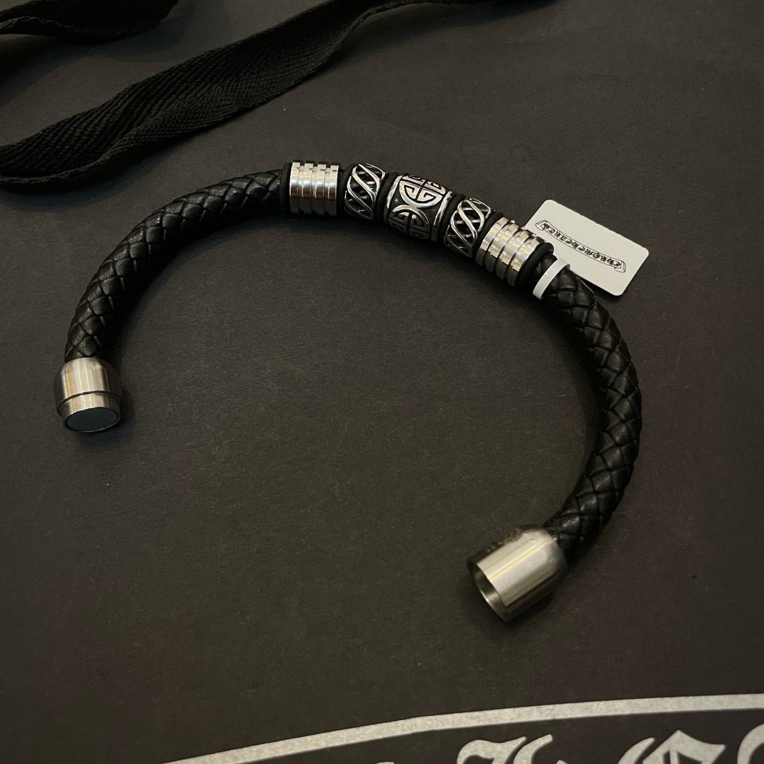 クロムハーツ (Chrome Hearts)クロム ハーツ レーザー レザー クロス フラワー ブレスレット