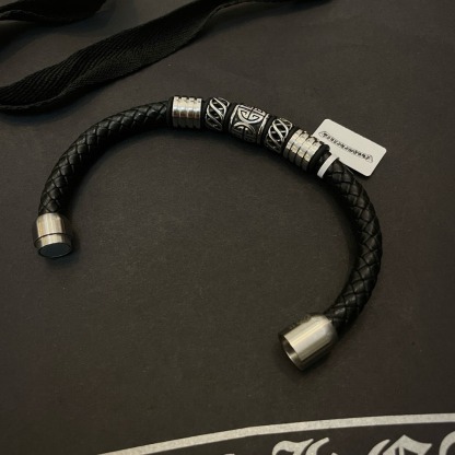 クロムハーツ (Chrome Hearts)クロム ハーツ レーザー レザー クロス フラワー ブレスレット