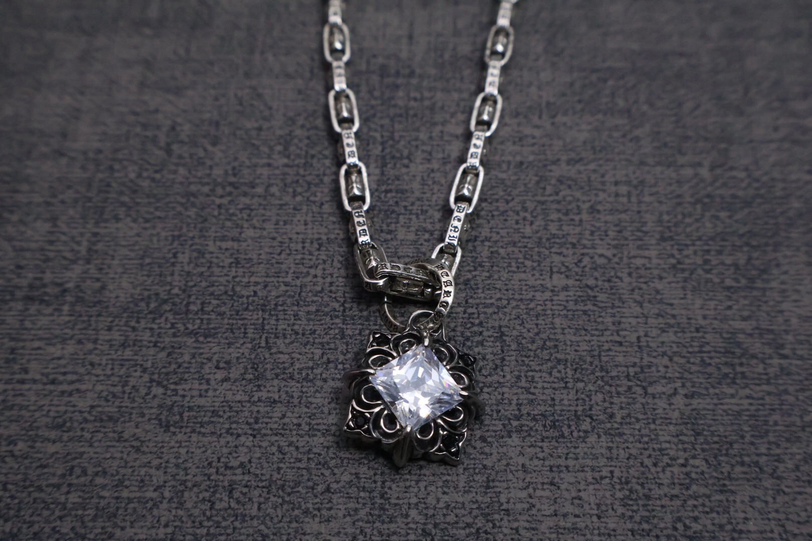 クロムハーツネックレスですP120