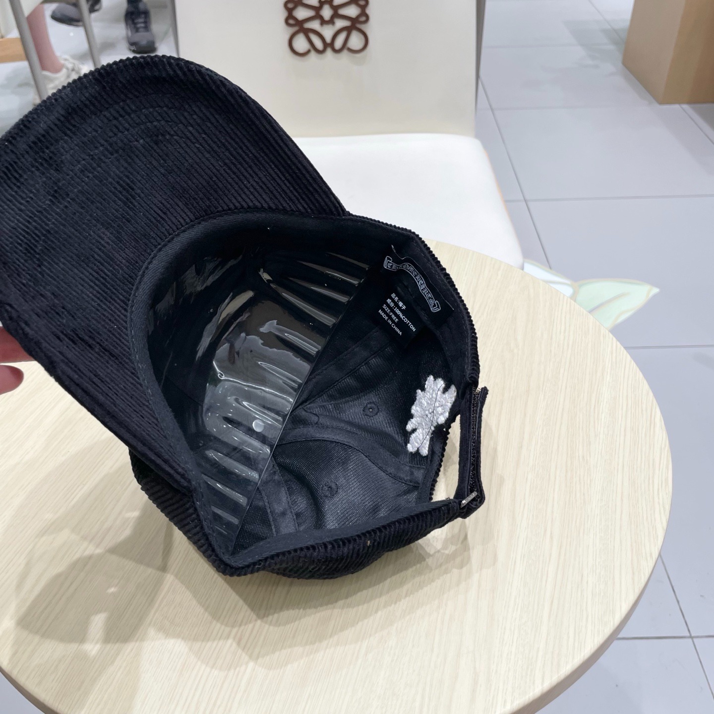 クロムハーツ「Chrome Hearts」コーデュロイ スナップバック キャップ