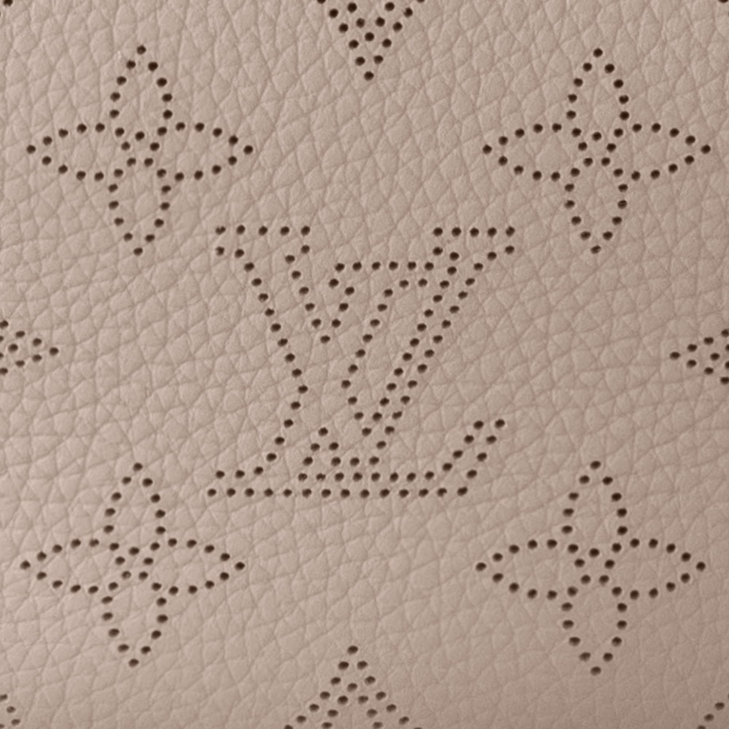 ルイ・ヴィトン「Louis Vuitton」バイア PM 2色