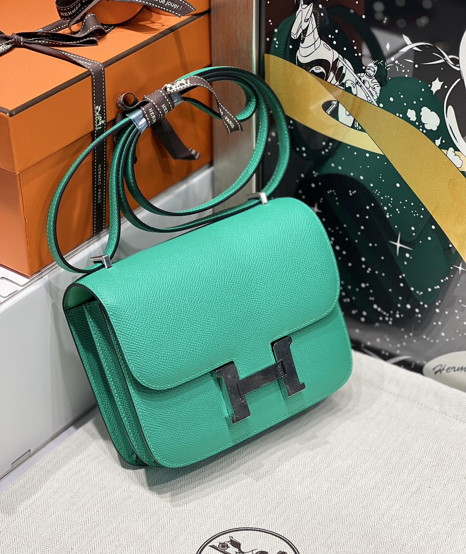 Hermès Constance エルメス「コンスタンス」、ハイファッションの象徴