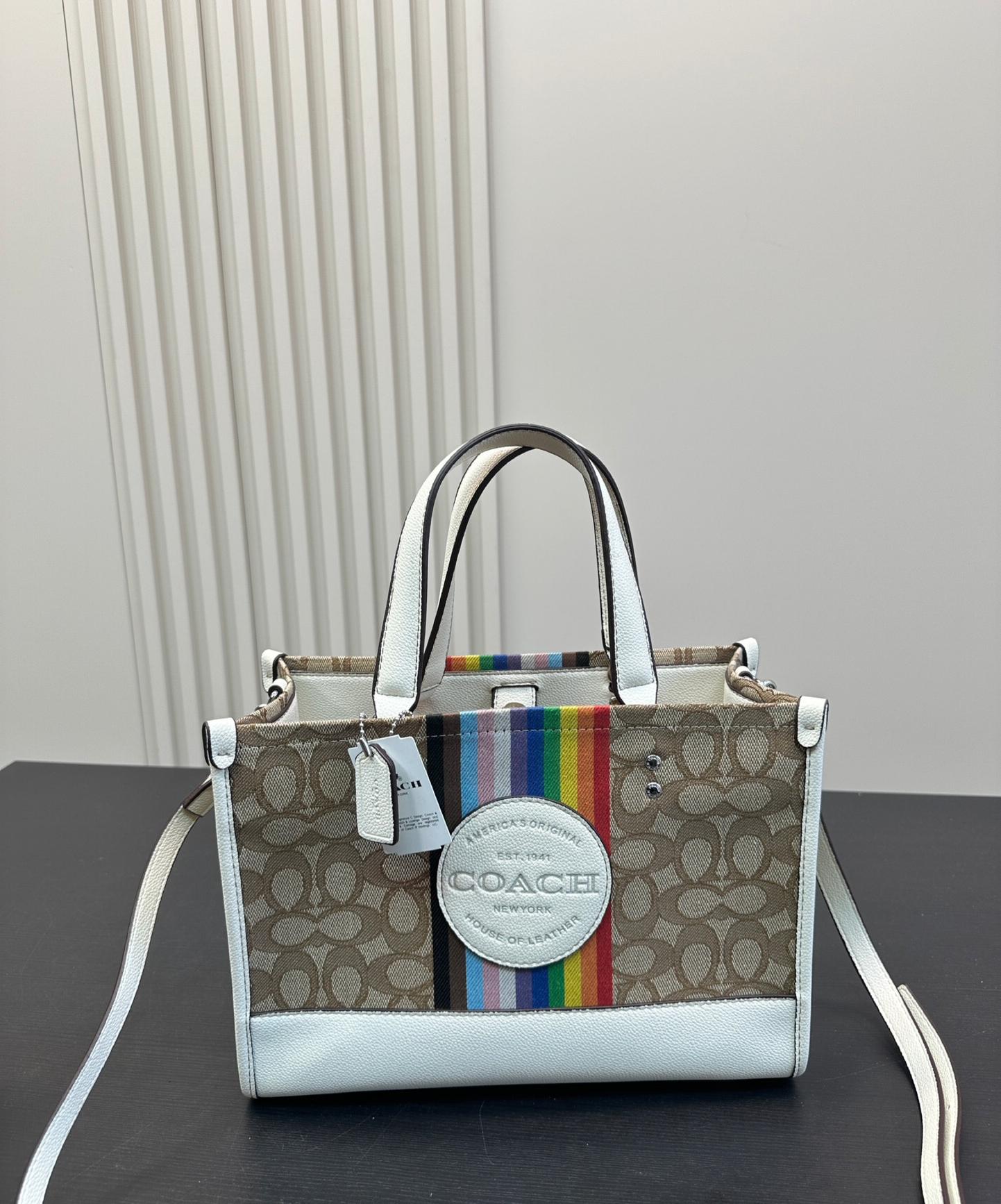 コーチ(Coach)クラシックトートバッグ