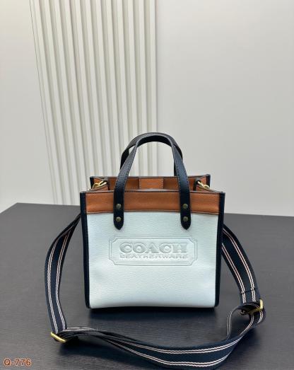 コーチ(Coach)クラシックトートバッグ