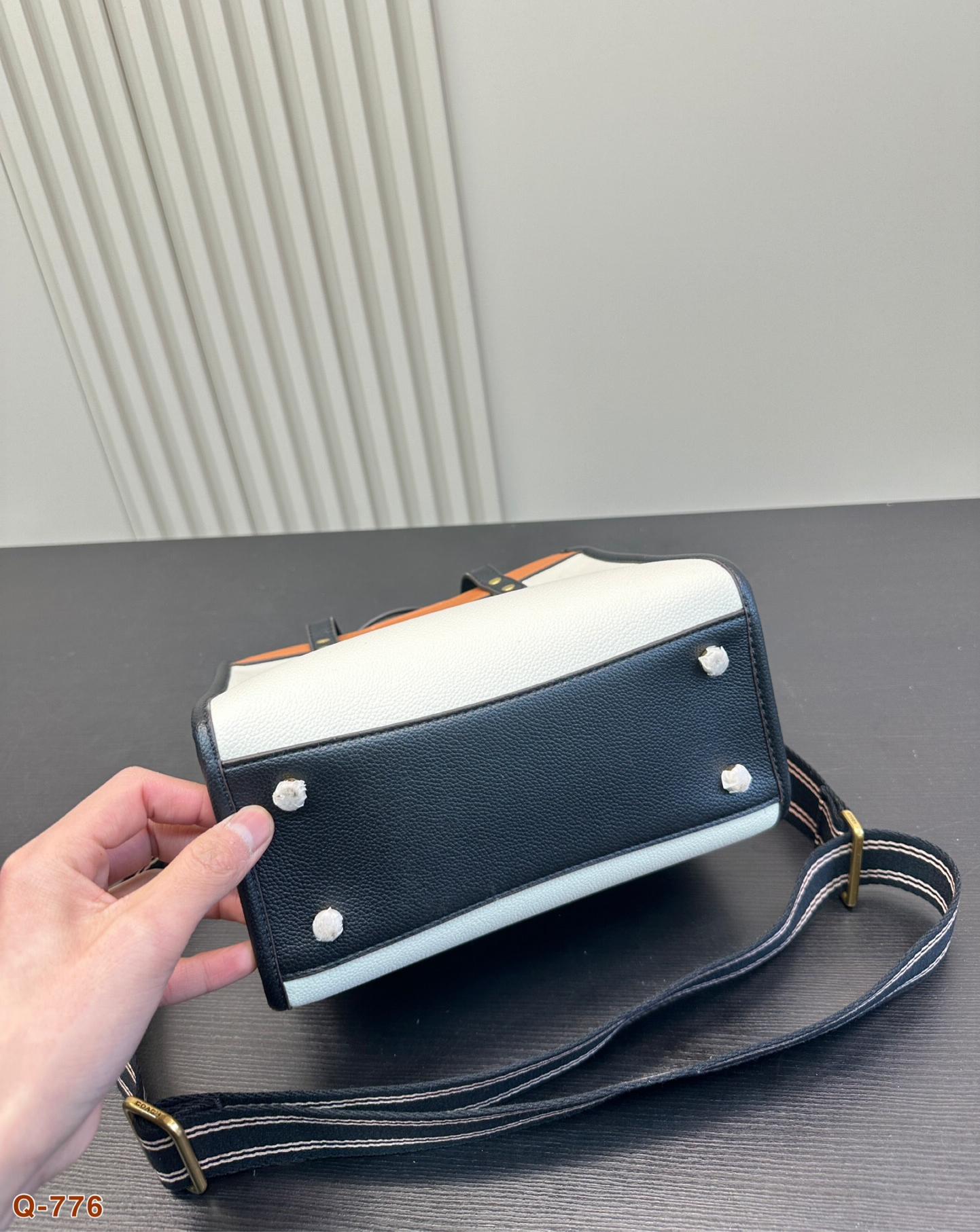 コーチ(Coach)クラシックトートバッグ