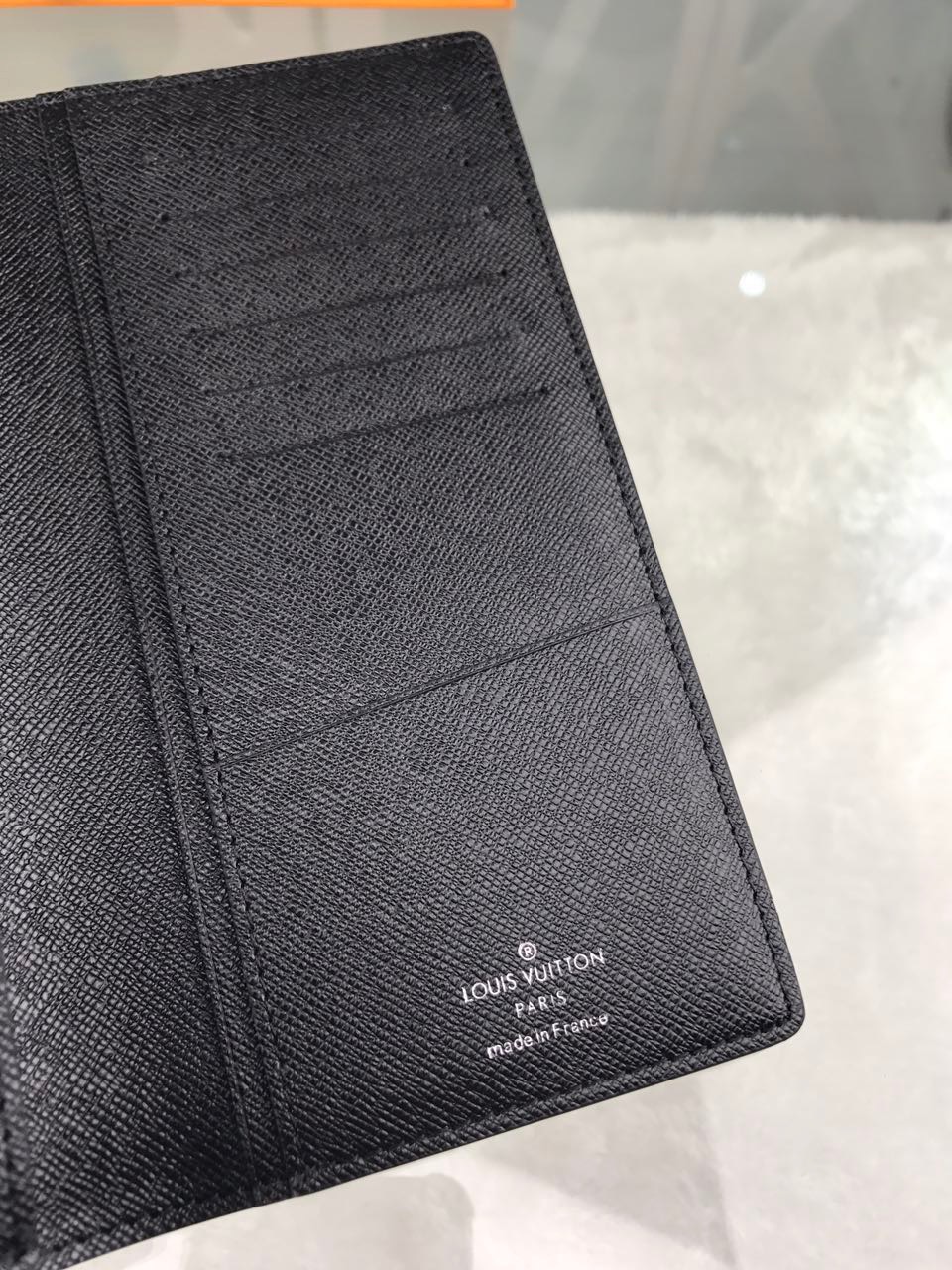 ルイ-ヴィトン(Louis Vuitton) ポルトフォイユ･ブラザ