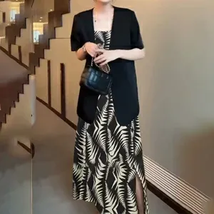 スーツ