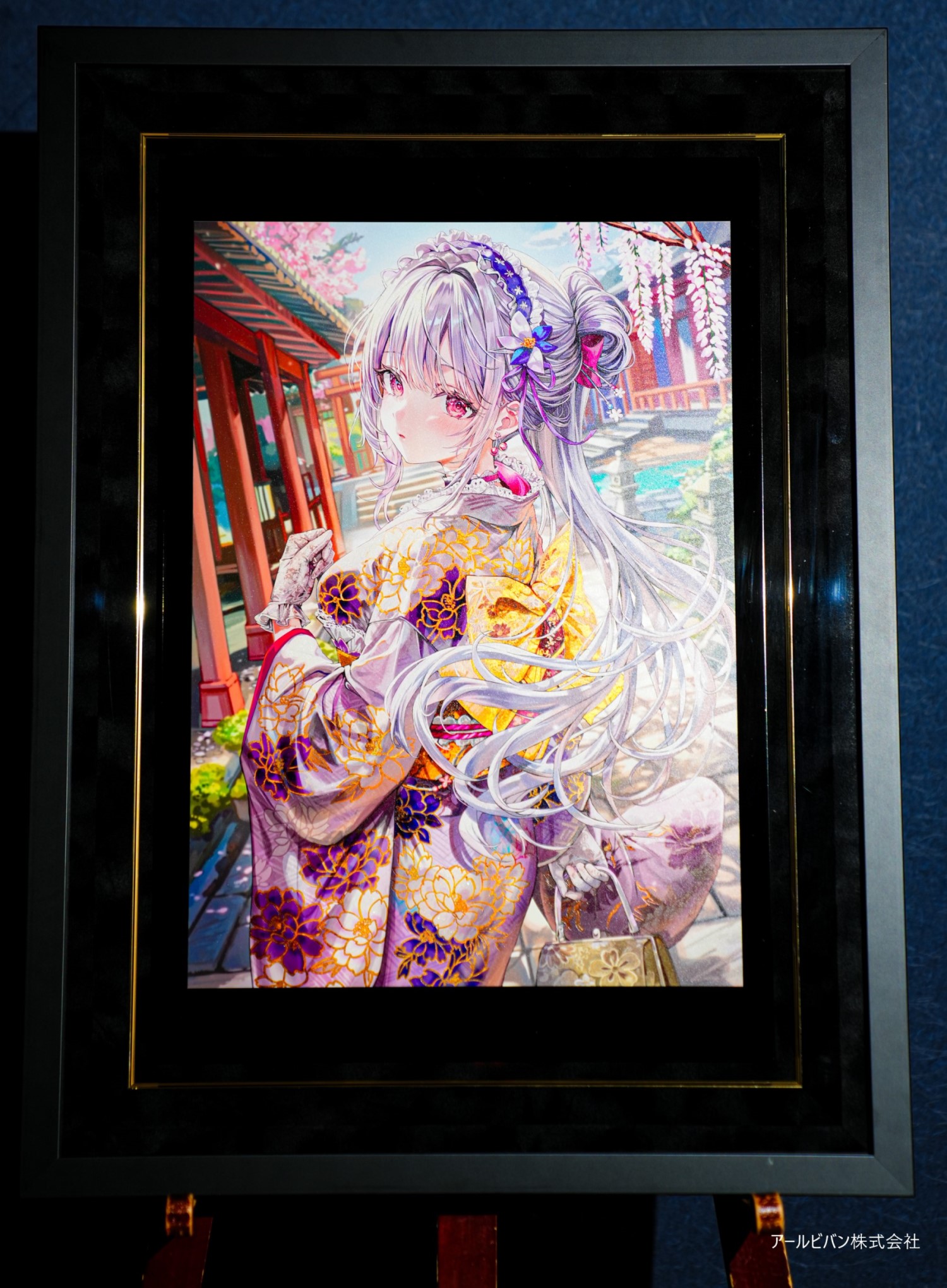 Momoko is a popular Japanese illustrator. Her representative work