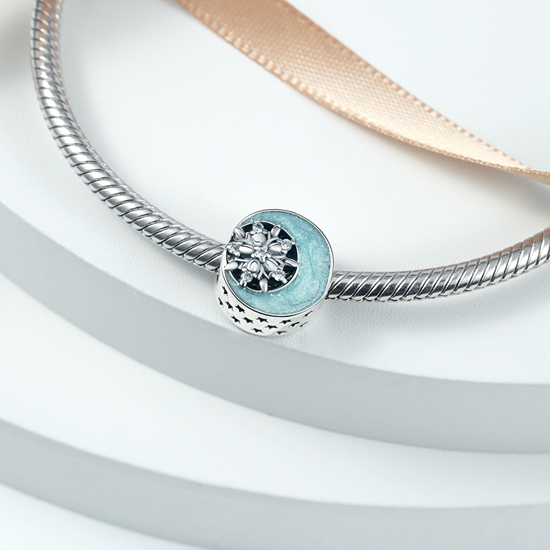 閃閃發光的雪月之夜珠飾 image number 1