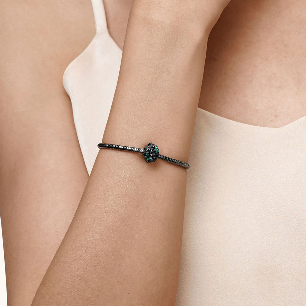 黑蝴蝶玫瑰珠飾 image number 4