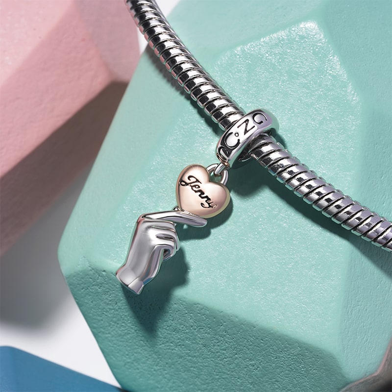 心形手勢吊墜 image number 3