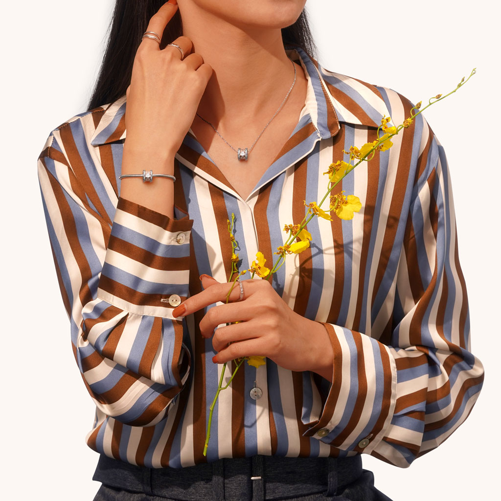 白色寶石吊墜項鍊 image number 3