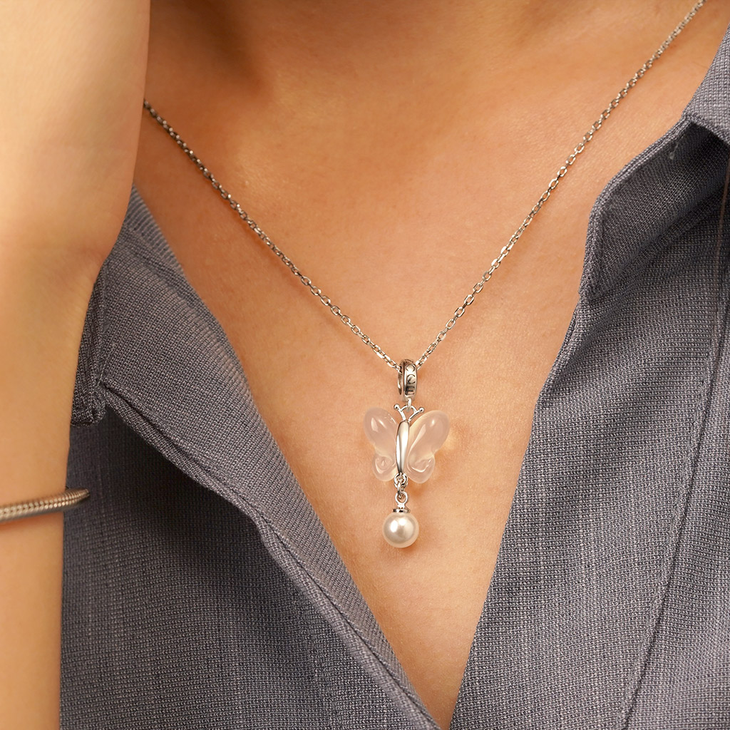 玉髓蝴蝶珍珠吊墜 image number 4