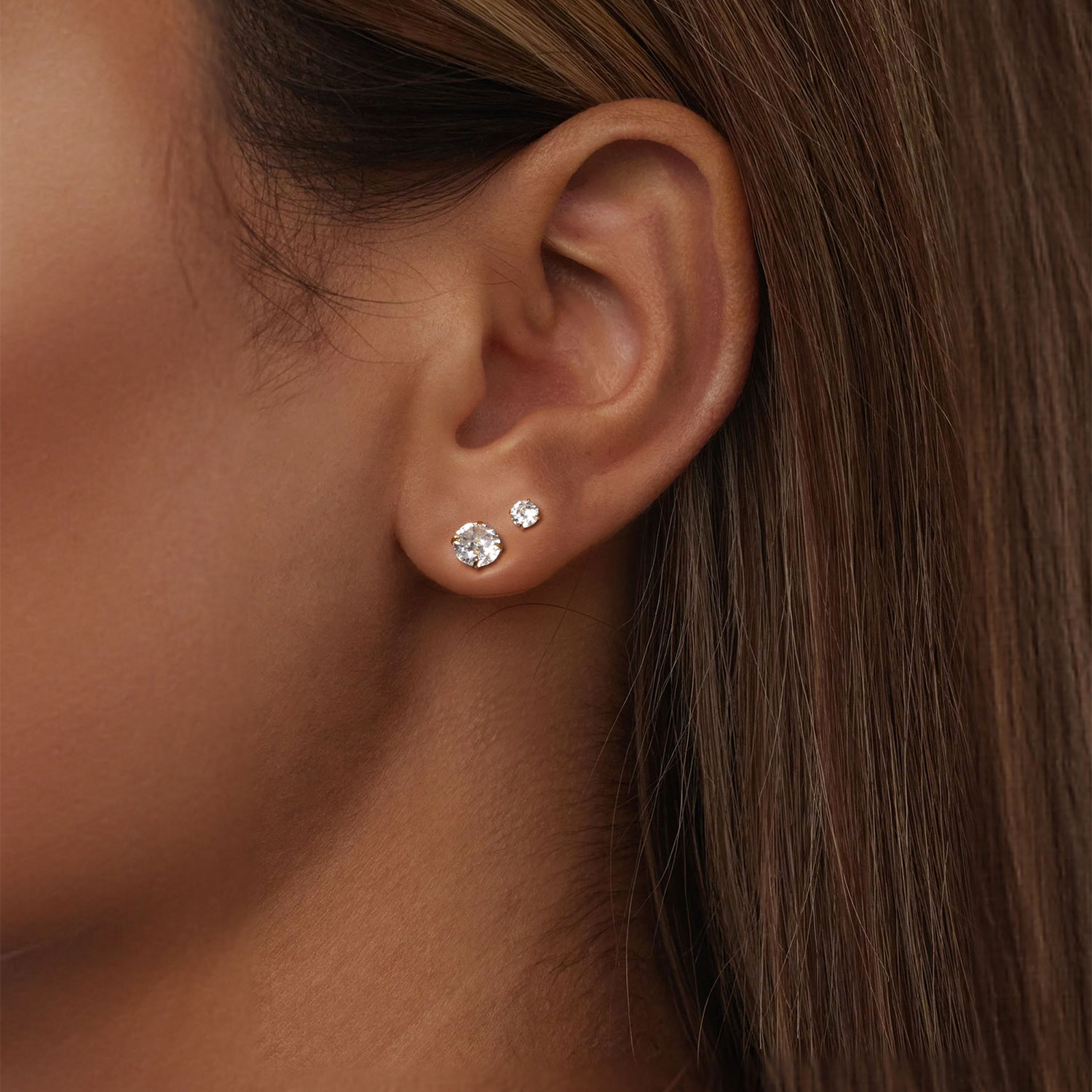 小號白色CZ耳環 image number 4