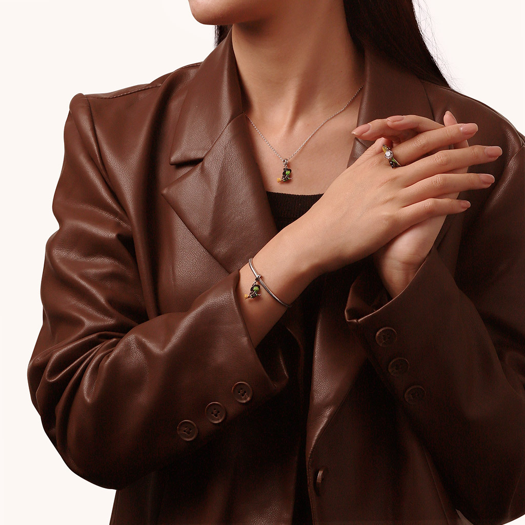 魔法壞女巫艾爾法巴騎掃帚吊墜 image number 4