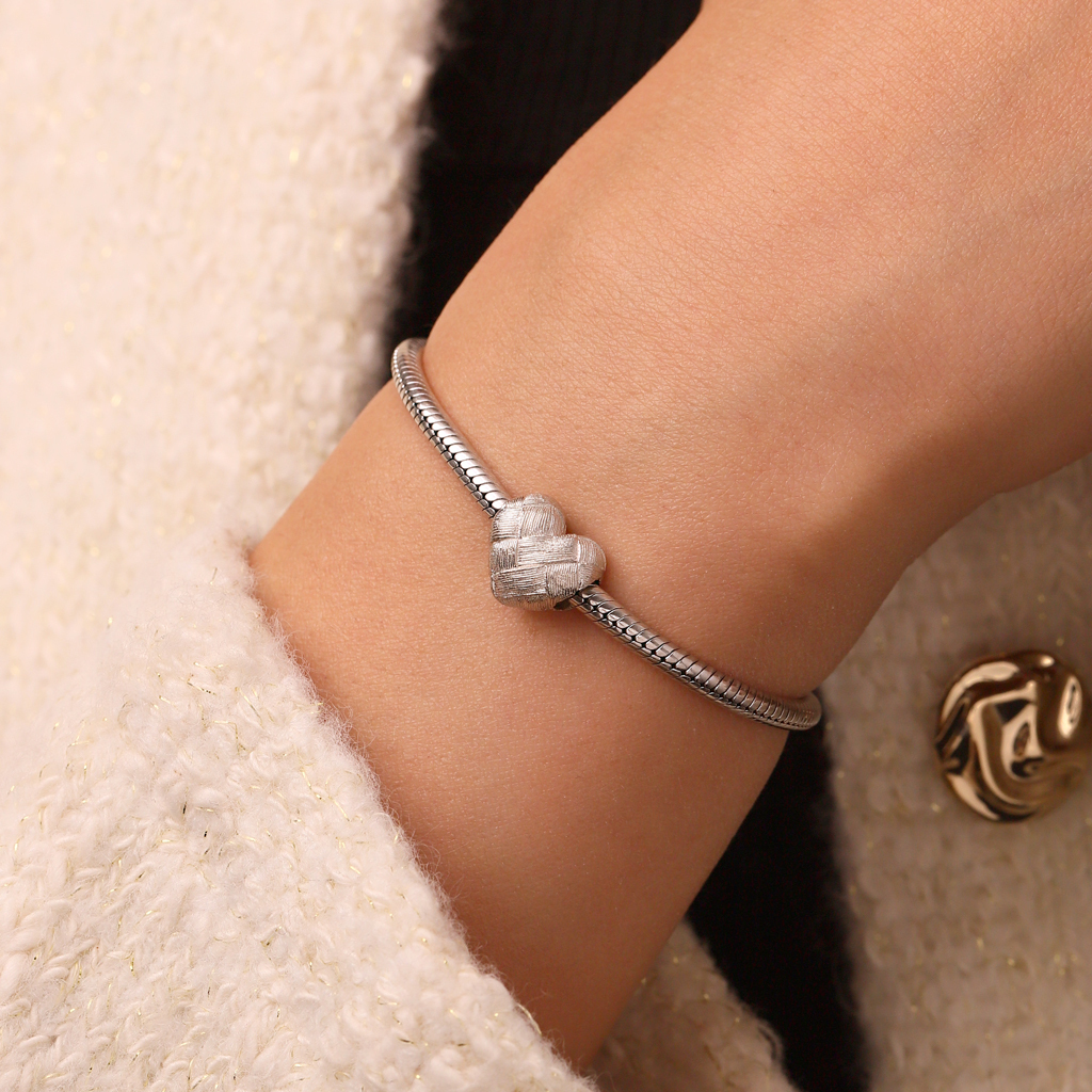 編織磨砂心形珠飾 image number 4