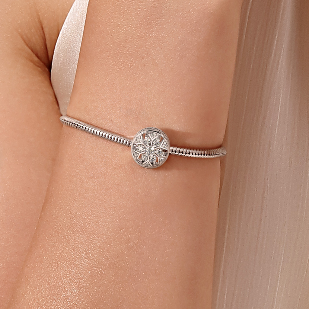 純粹的愛雪花珠飾 image number 3