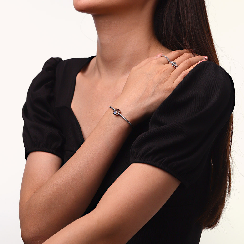 咖啡杯擁抱愛心珠飾 image number 3