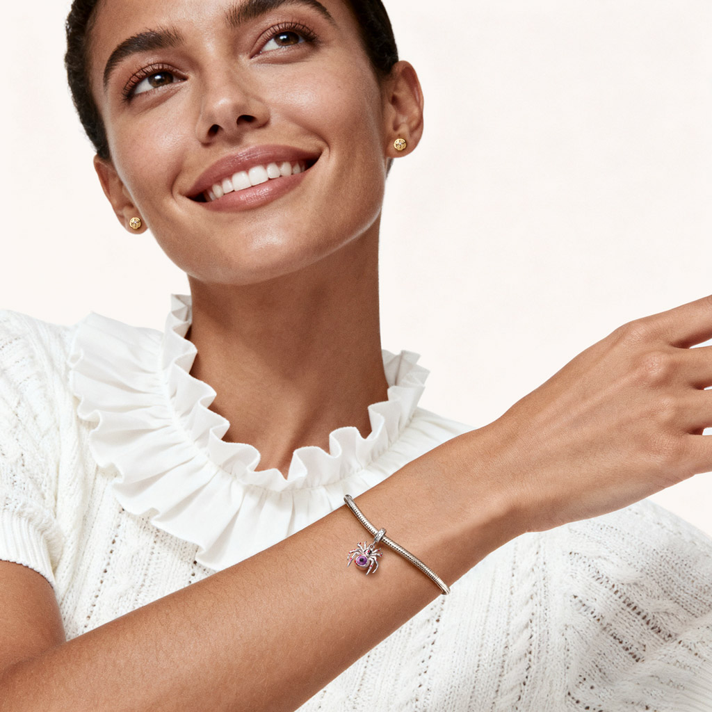 變色蜘蛛吊墜 image number 4