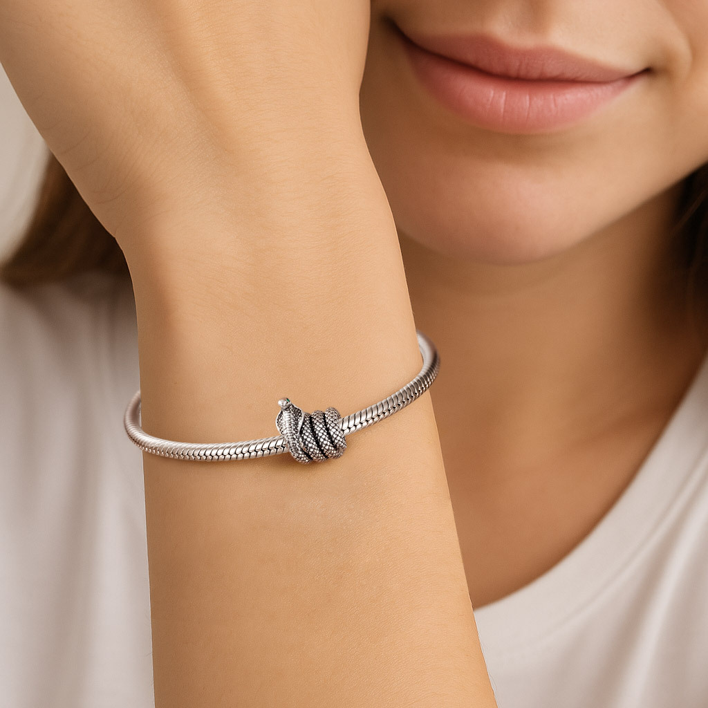 復古蛇形串飾 image number 1