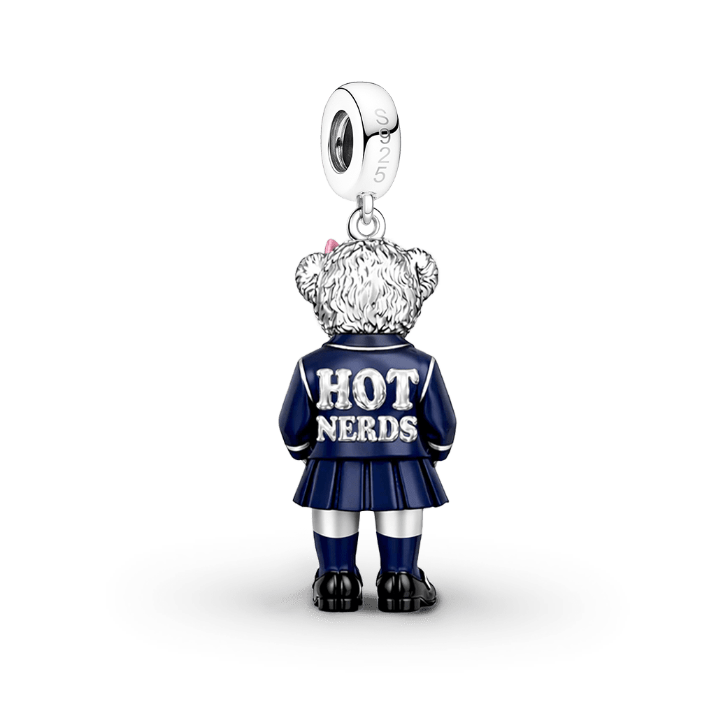 學生制服女孩熊吊墜 image number 5