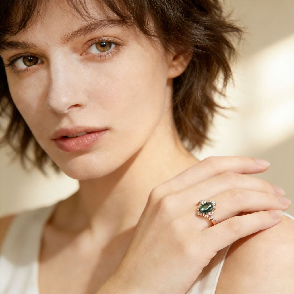 鏤空橢圓切割訂婚戒指 image number 2