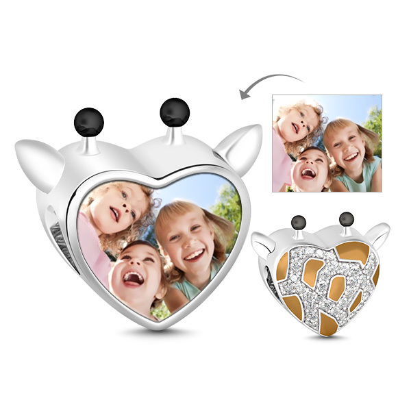 長頸鹿心形照片珠飾 image number 0