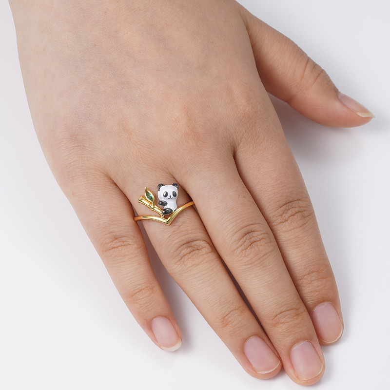 熊貓愛竹鑲綠色V型戒指 image number 2