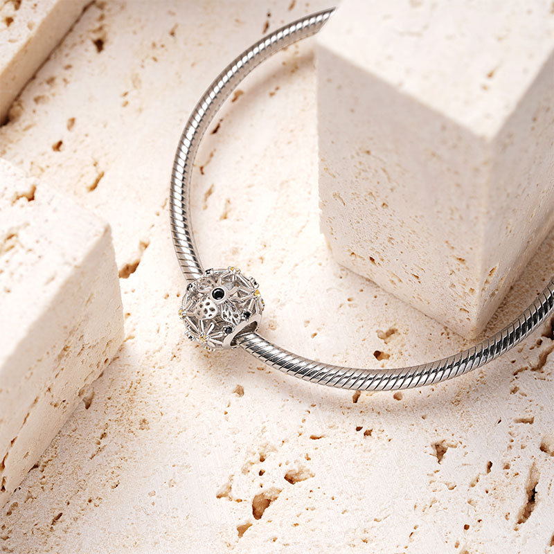 蜜蜂花瓣珠飾 image number 2