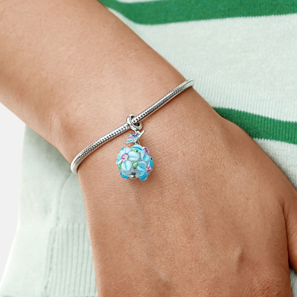 藍色繡球花和蝴蝶吊墜 image number 3