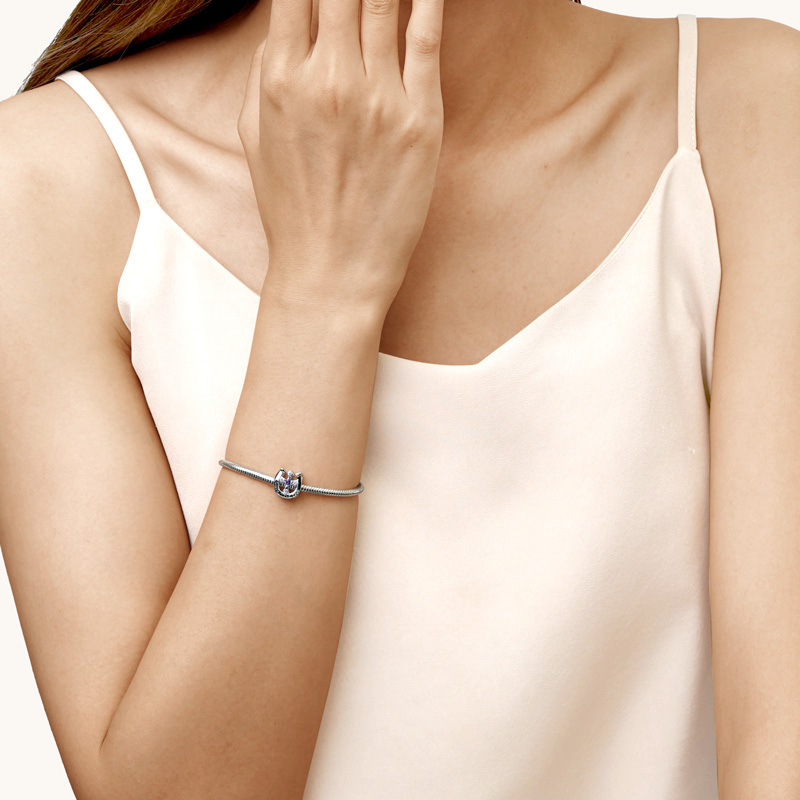 馬蹄形十字珠飾 image number 2