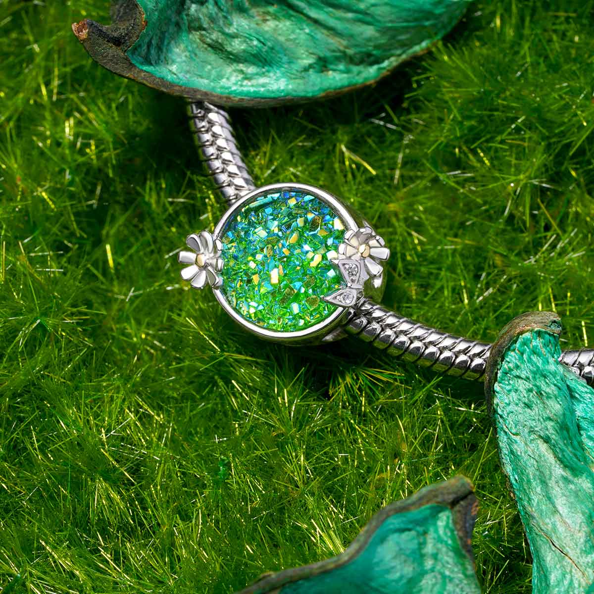 綠色雛菊蝴蝶珠飾 image number 2