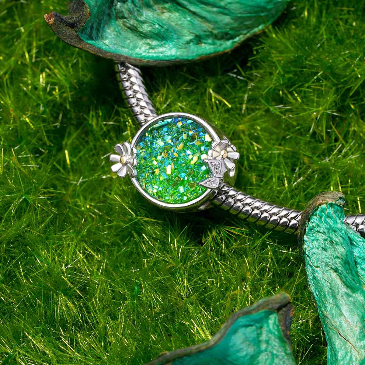 綠色雛菊蝴蝶珠飾 image number 2