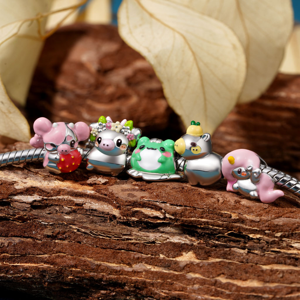 桃子草莓牛珠飾 image number 2