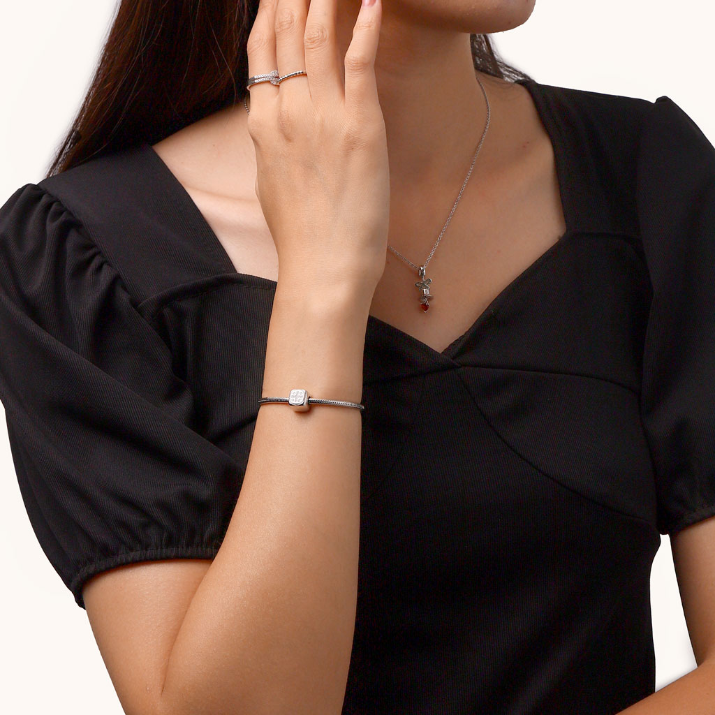 閃亮十字方形珠飾 image number 3