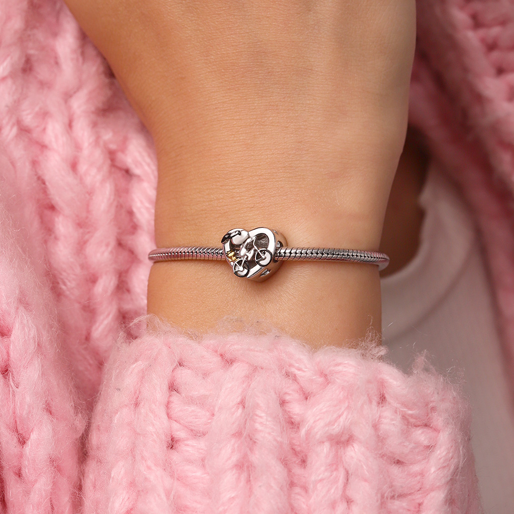 史諾比騎腳踏車照片珠飾 image number 3