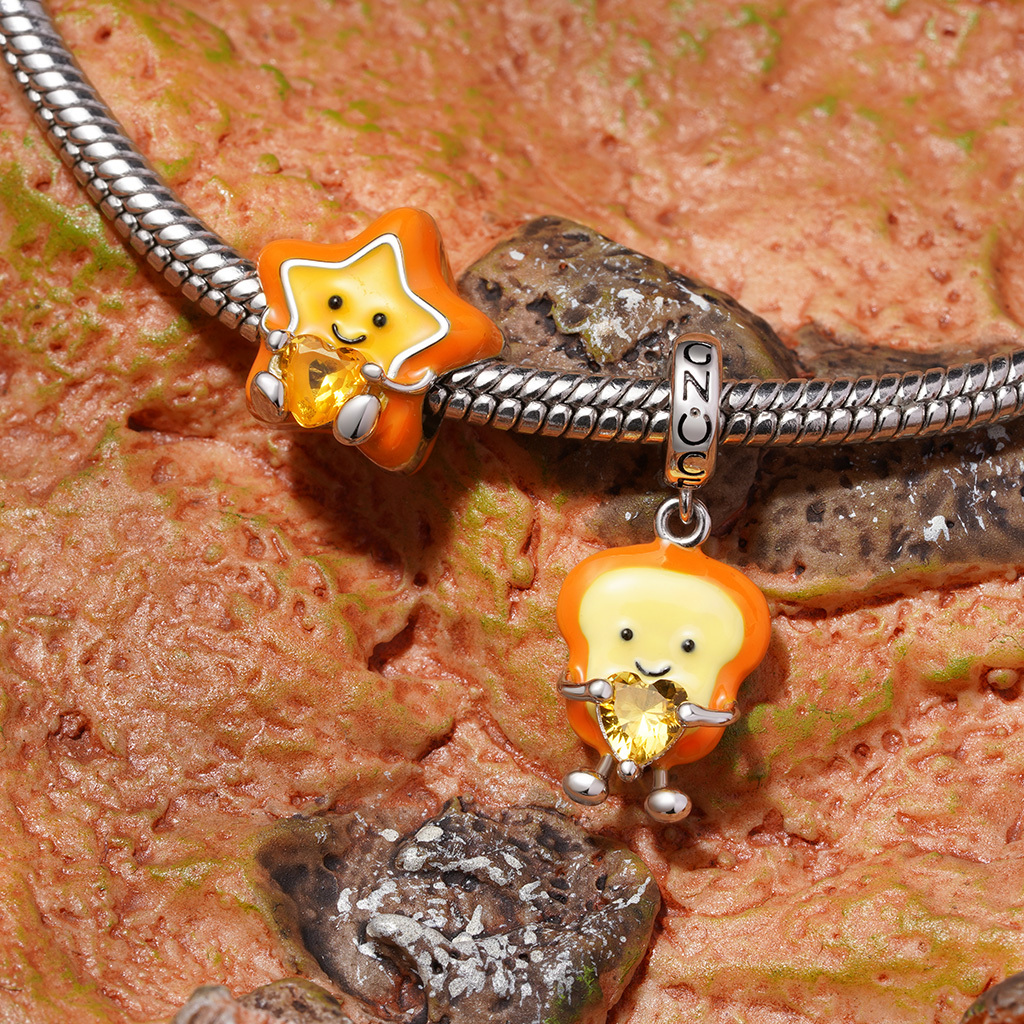 星星餅乾擁抱愛心珠飾 image number 4