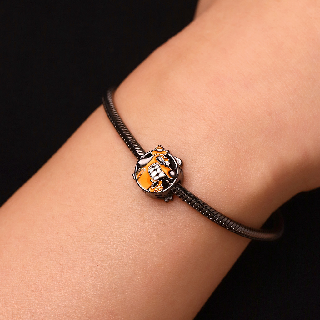 This is Fine雙面火災狗珠飾 image number 4