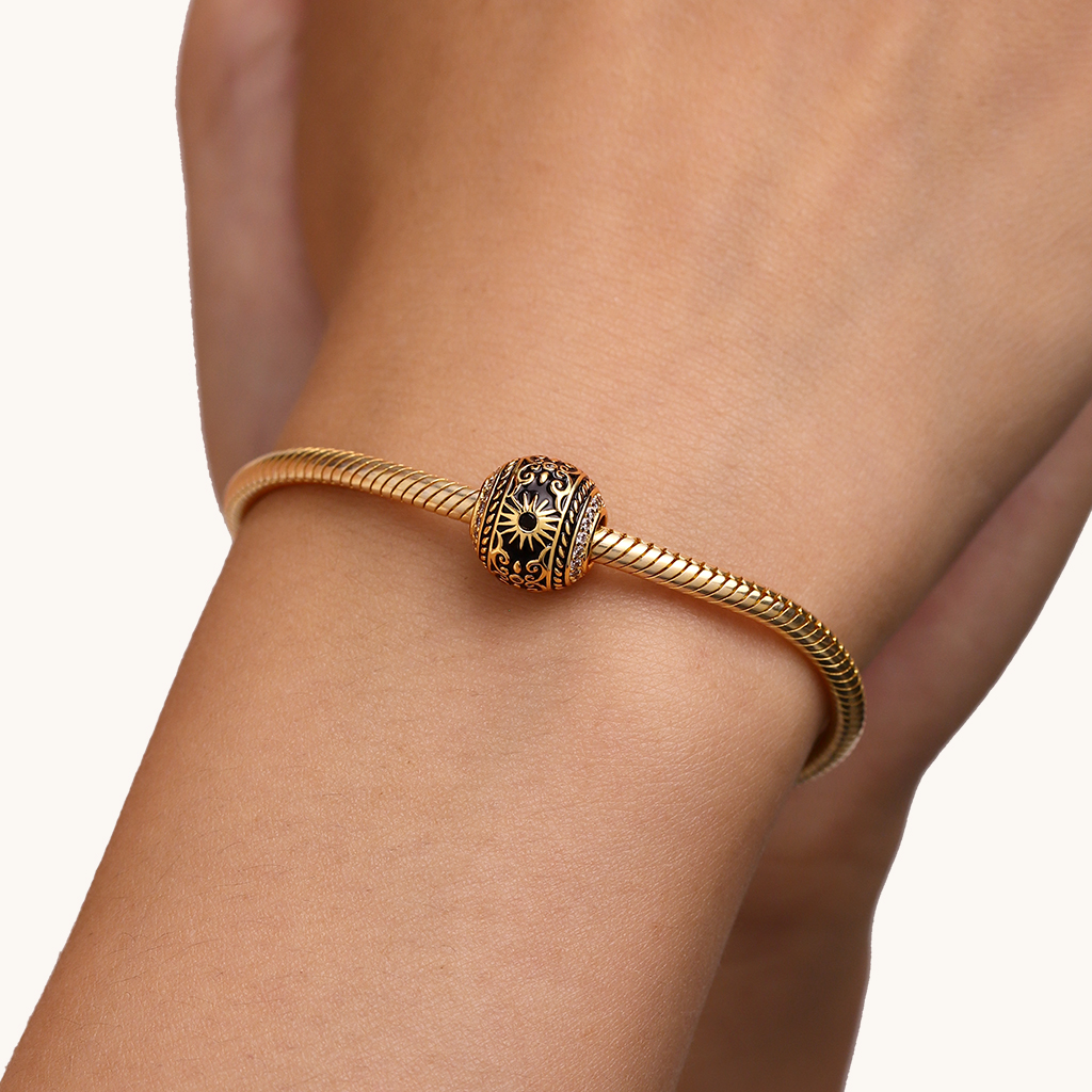 神聖榮耀復古吊飾 image number 1