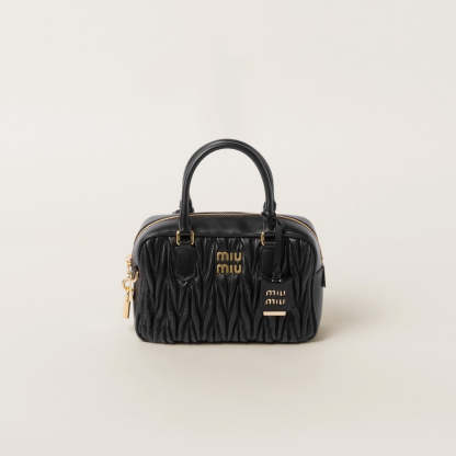 アルカディ マテラッセレザー バッグ ミディアム