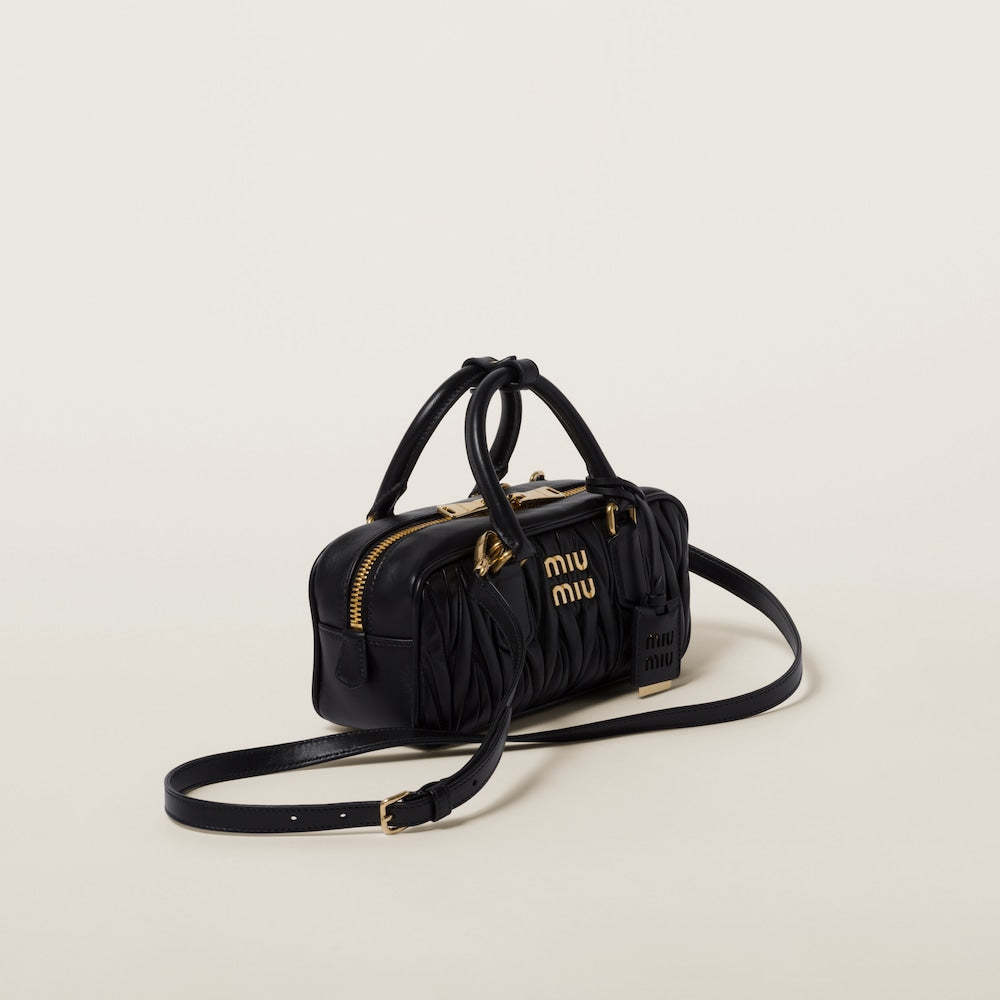 アルカディ マテラッセレザー バッグ