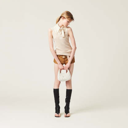 ワンダー マテラッセレザー ホーボーバッグ