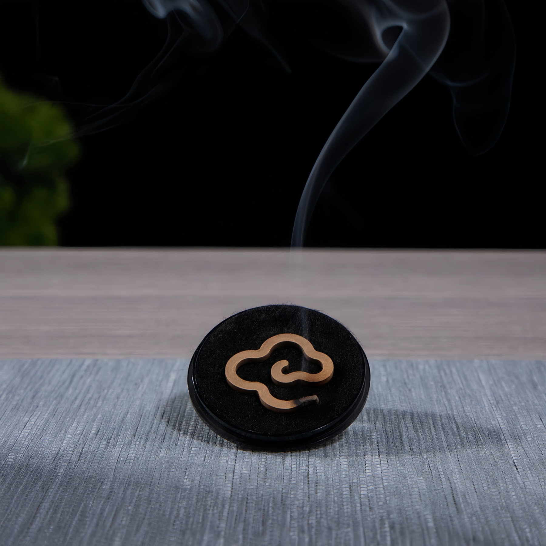 Nha Trang Yellow Earth Agarwood Coil Incense